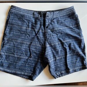 Men's Vissla Shorts Multicolor Striped Stretch XL Pockets Beach Surf Activewear